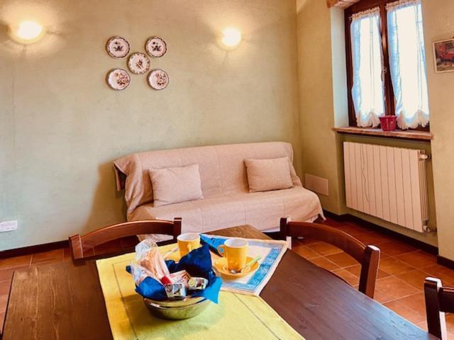 Cascina Stralla Farigliano Kültér fotó