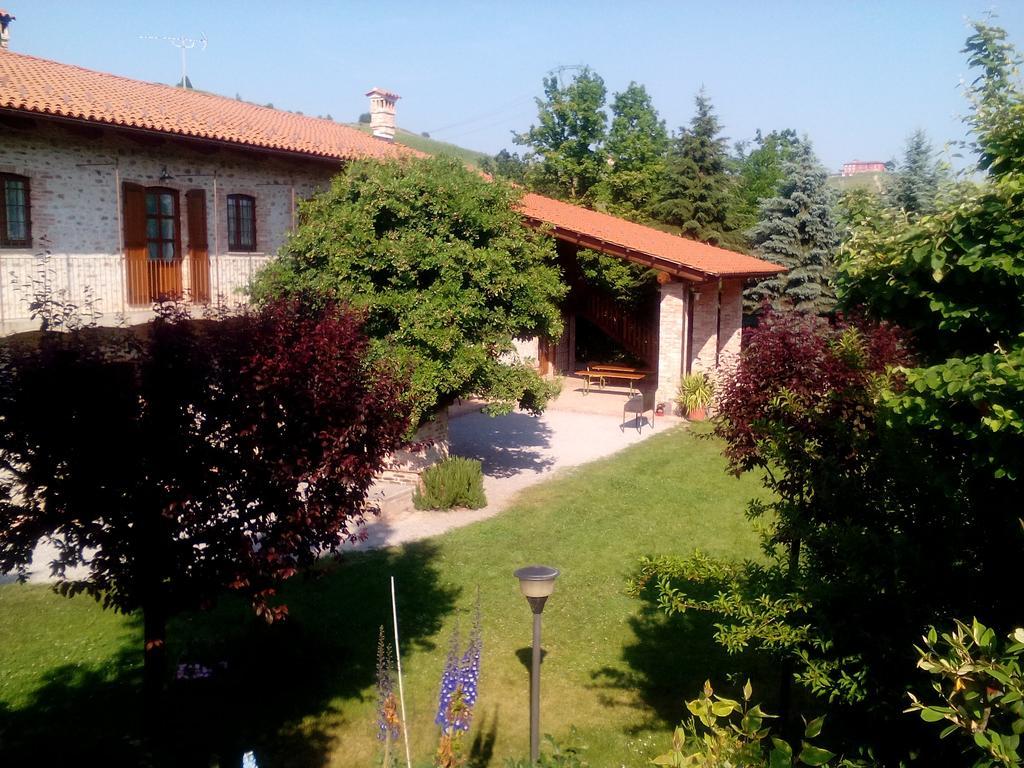 Cascina Stralla Farigliano Kültér fotó